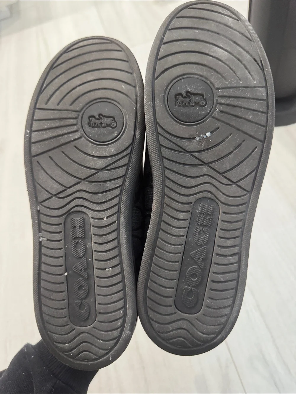 Coach Men's Black Signature Logo Low-Top Sneakers